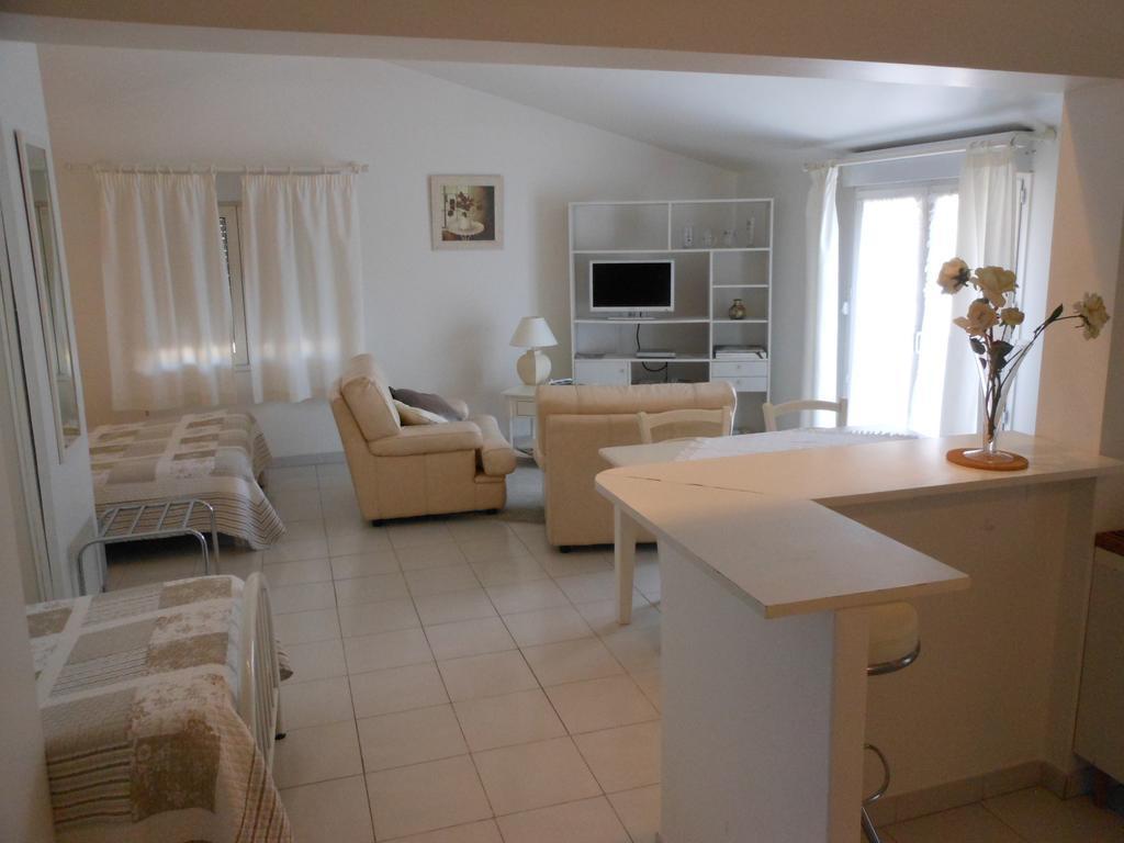 Apartments La Madeleine Avignon Phòng bức ảnh
