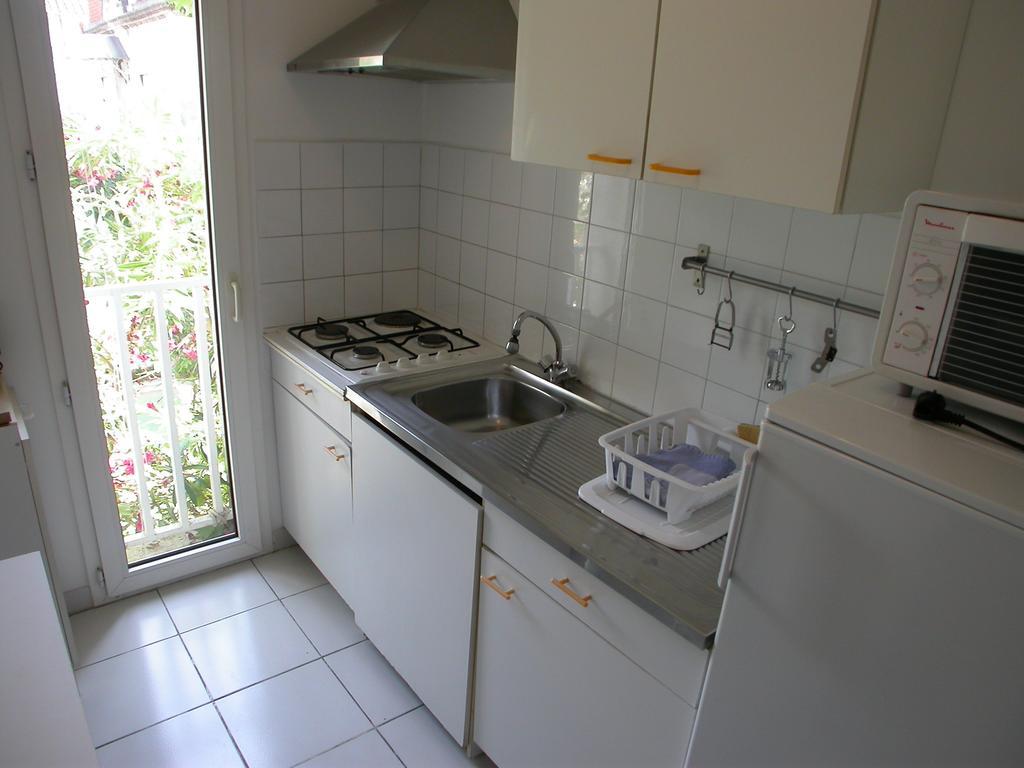 Apartments La Madeleine Avignon Phòng bức ảnh